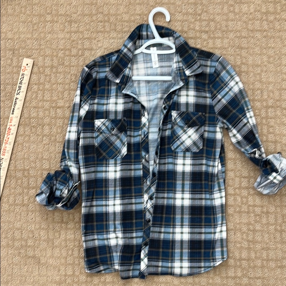 Women’s Blue Plaid Shirt